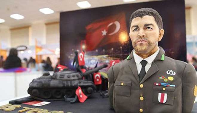 Kahraman şehit Ömer Halisdemir'e büyük ayıp: Pasta yaptılar..