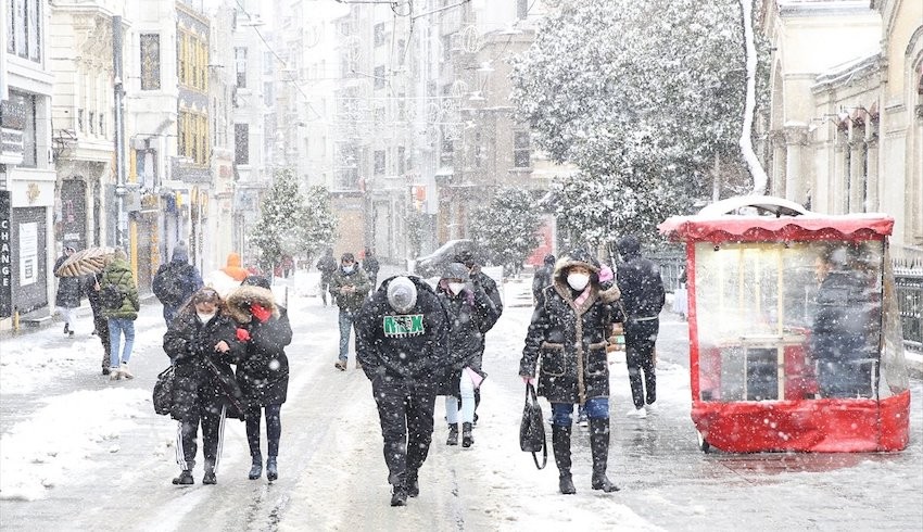 Meteoroloji uyardı! İstanbul ve Ankara’ya kar geliyor