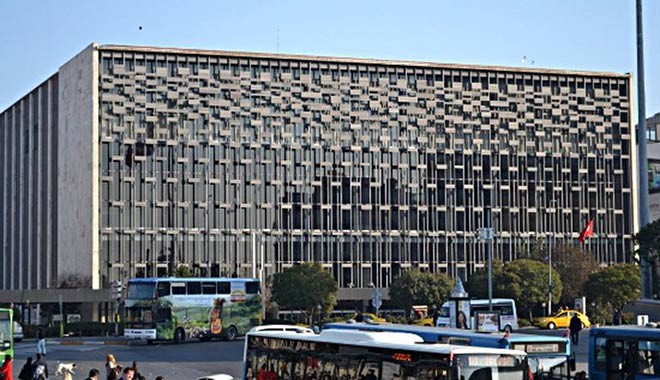 AKM'de ‘Yıkımın’ müjdesi pahalıya patladı