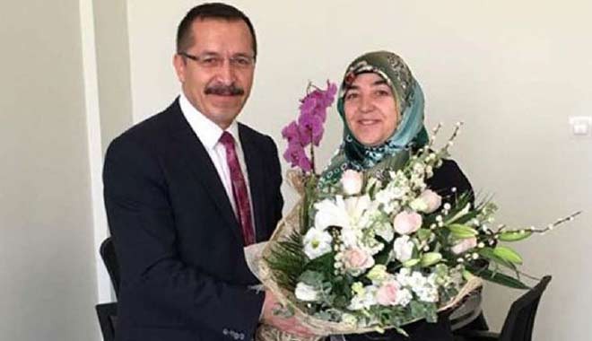 Bakandan tepki: Rektör eşinin atamasını doğru bulmuyorum..