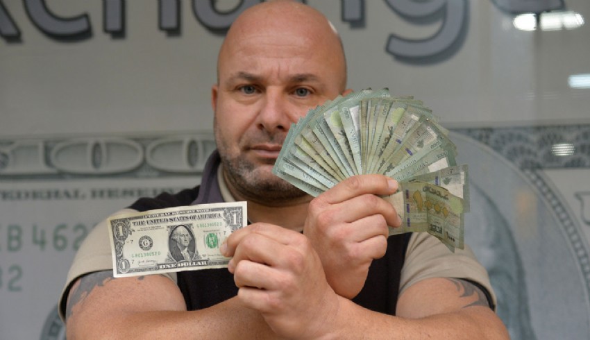Lübnan'da kriz tırmanıyor: 1 Dolar 100 bin Lübnan Lirası