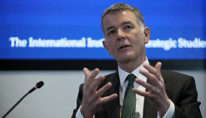 MI6 Başkanı Moore'dan, savaşı bitirmek için Ruslara birlikte çalışma çağrısı