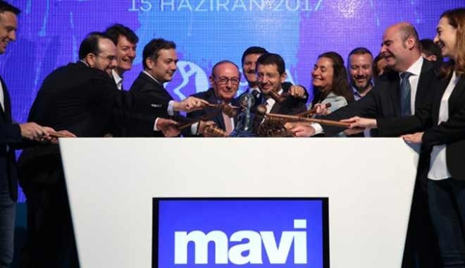 Mavi Jeans karıştı! Akarlılar Ailesi şikayetçi oldu