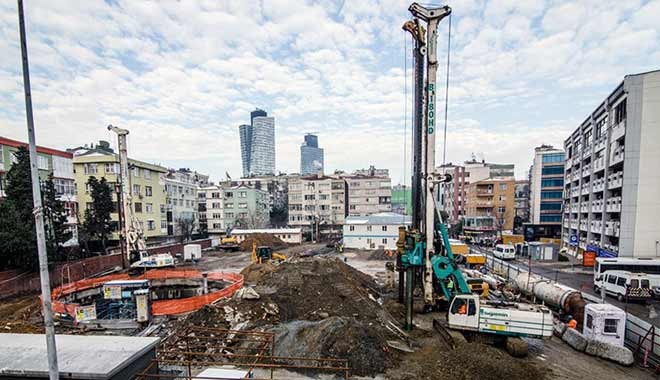 Mecidiyeköy metrosuna AVM olmadı cami yapılacak