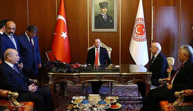 Ak Parti'nin Meclis Başkan adayı kim oldu?