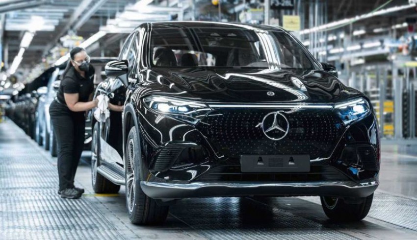 Mercedes yeni satış modelini duyurdu
