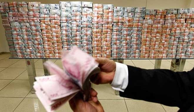 15.1 milyar dolar kaynağı belirsiz paranın neden ve ne karşılığında geldiğini kimse bilmiyor