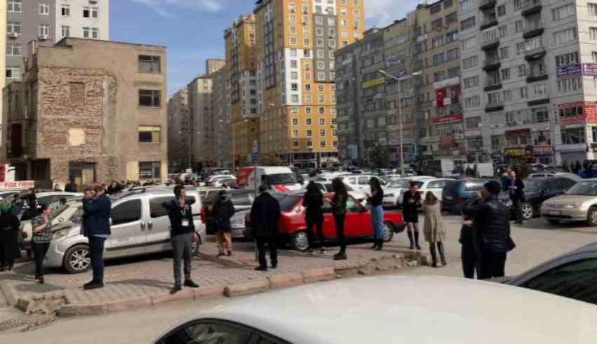 Önce Kayseri sonra Sivas depremle sarsıldı!