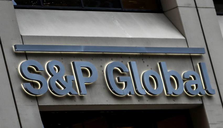 S&P küresel ekonomik büyüme tahminini bu yıl için yükseltti