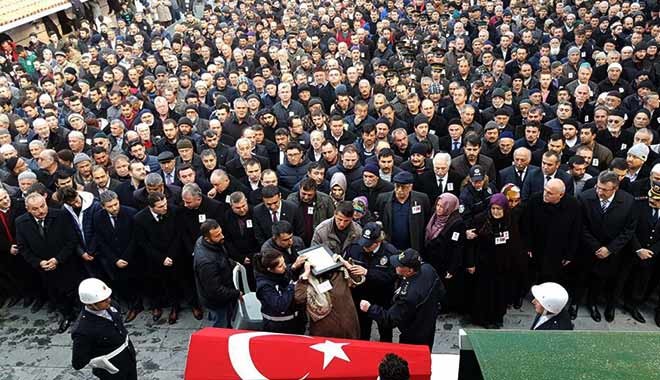 Şehit annesinin feryadı: Nasıl kıydılar sana yavrum