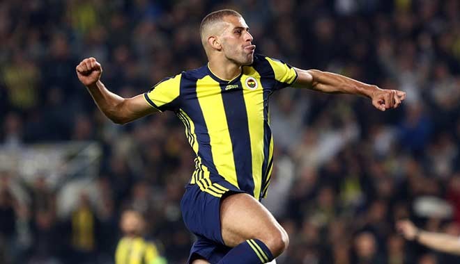 Slimani attığı gollerle, Fenerbahçe'yi zafere taşıdı