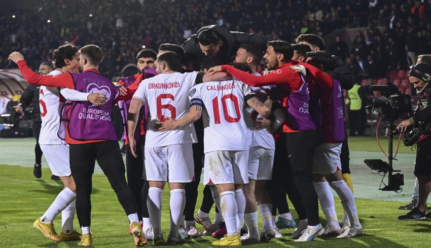 Türkiye, Ermenistan'da galip