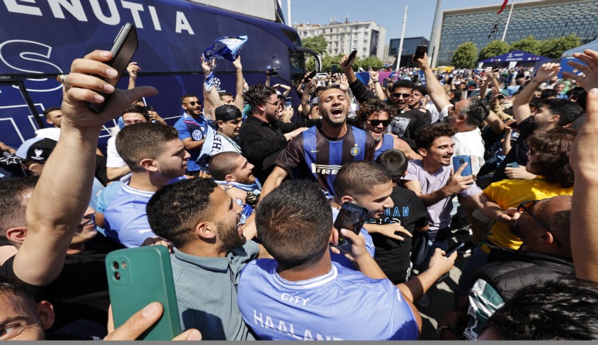 UEFA’dan, İstanbul’a gelen taraftarlara taksi uyarısı