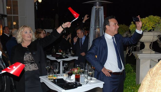 Ünlü iş adamı Emin Hitay sessiz sedasız boşanmış!