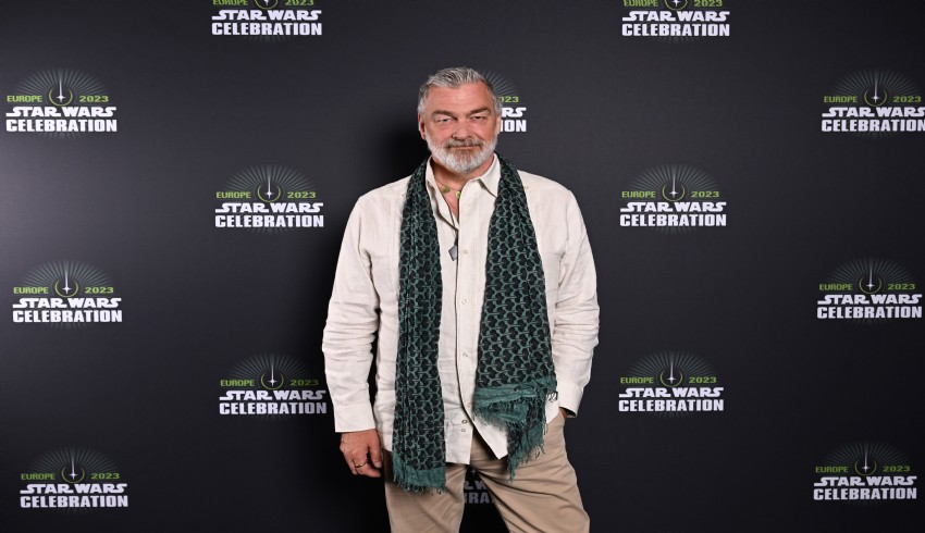 Ünlü oyuncu Ray Stevenson hayatını kaybetti