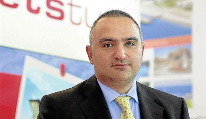 Kabinedeki o bakanın kumarhaneli oteli olduğu iddia edildi