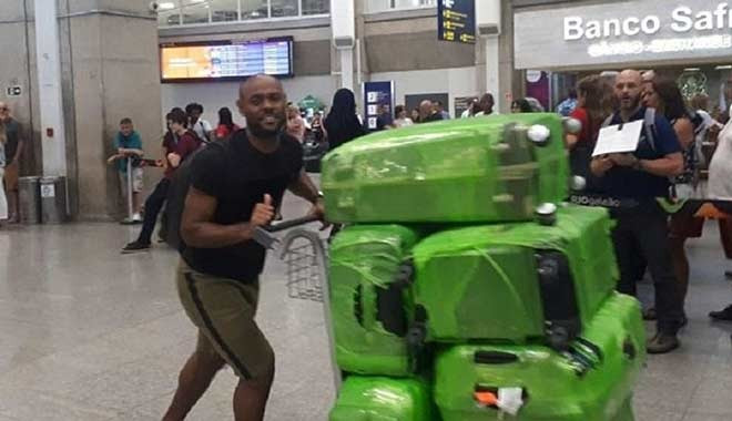 Vagner Love, Türkiye’den 30 bavulla ayrıldı
