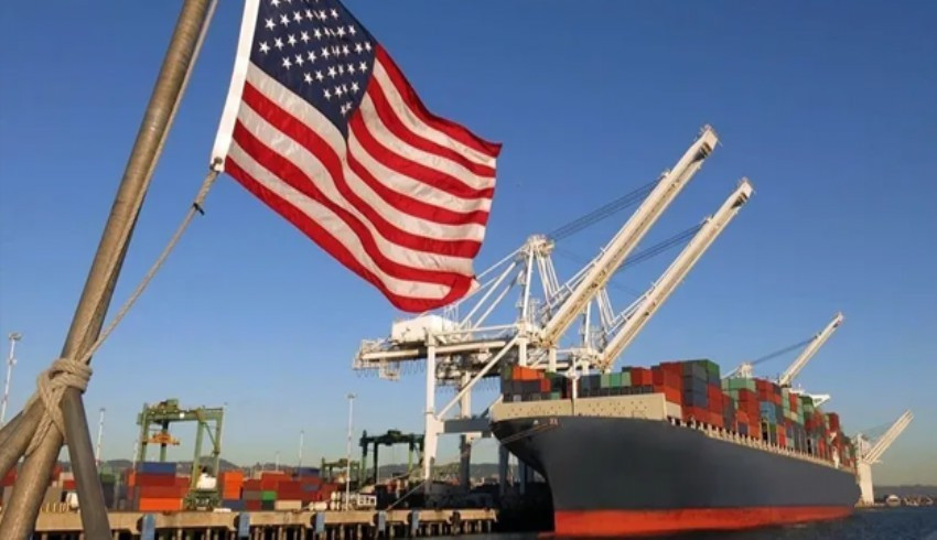 ABD'de dış ticaret açığı azaldı