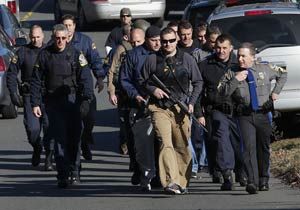 Önce annesini sonra çocukları katletti!