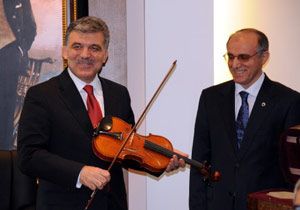 Gül'den gazetecilere fasıl