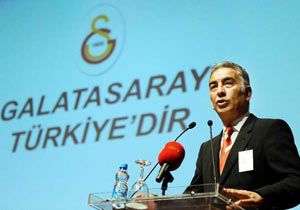 Galatasaray karıştı: Adnan Polat atılsın