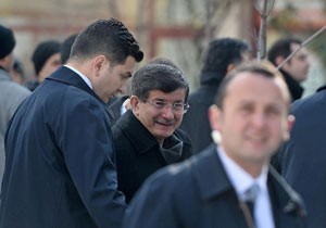 Davutoğlu'nun hastalığının nedeni 'Saray'da alınan karar mı?