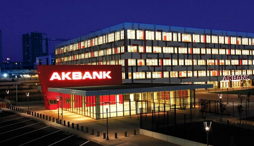 Akbank 4. çeyrekte 2022 kârının altına kaldı