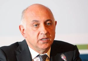 Kibar Holding'de başkan değişti