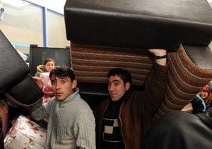 Ticaret ve hizmette ciro düştü