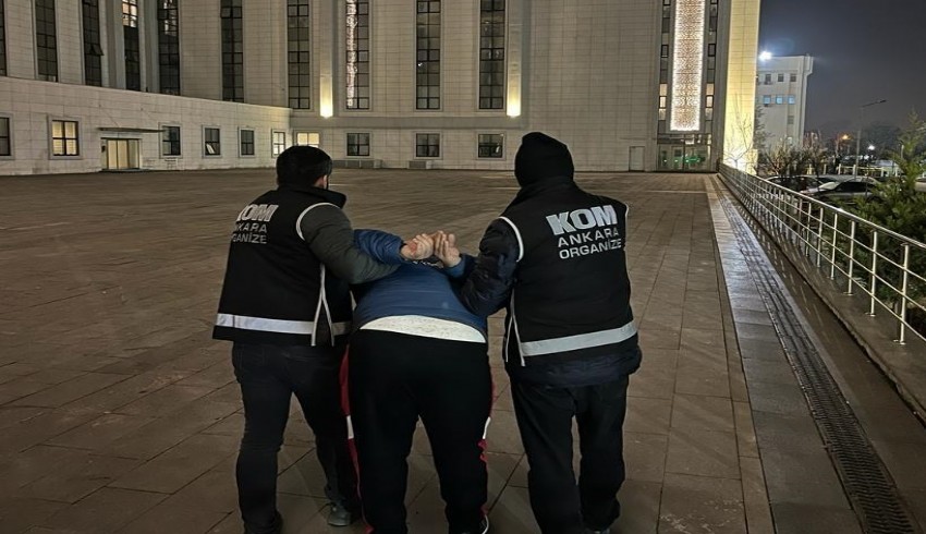 Ankara'da FETÖ üyeliğinden 6 yıldır aranan eski pilot tutuklandı