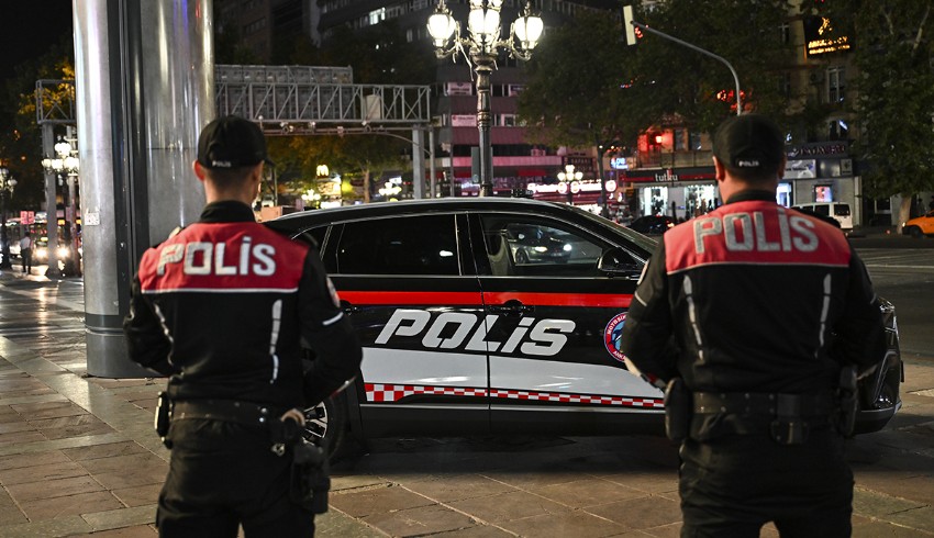 Ankara'da Yunuslar yerli otomobil TOGG'la devriye görevine başladı