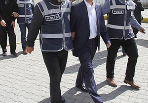 FETÖ'cü 56 iş adamı tutuklandı!