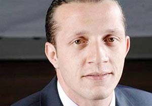 Hürriyet Gazetesi muhabiri Arda Akın da gözaltına alındı