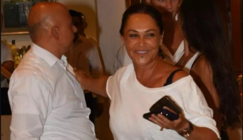 ‘Aşk yok özgürlük var’