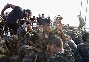 Boğaziçi Köprüsü’nde teslim olan asker başı kesilerek öldürüldü