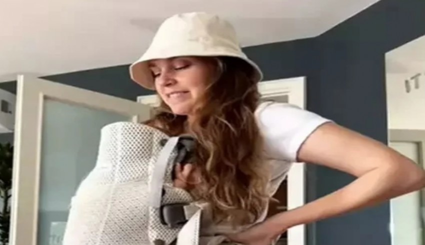 Aslı Enver'den bebeğiyle yeni poz