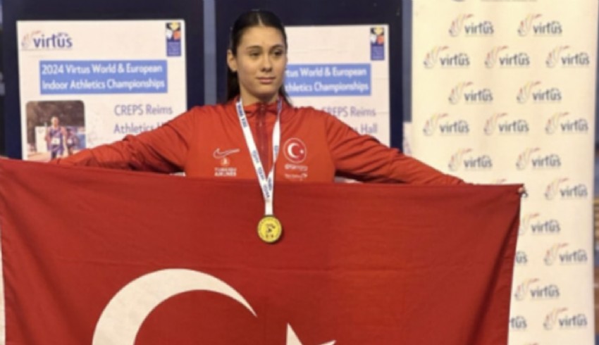 Aysel Önder, dünya rekoru kırarak altın madalya kazandı