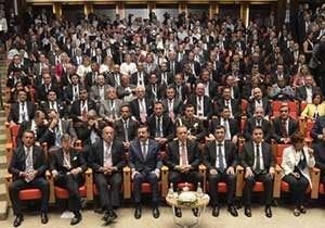 Hisarcıklıoğlu: Deniz dalgalı, kaptanlara dümende ihtiyacımız var