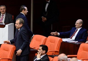 Hükümet artık topal örnek