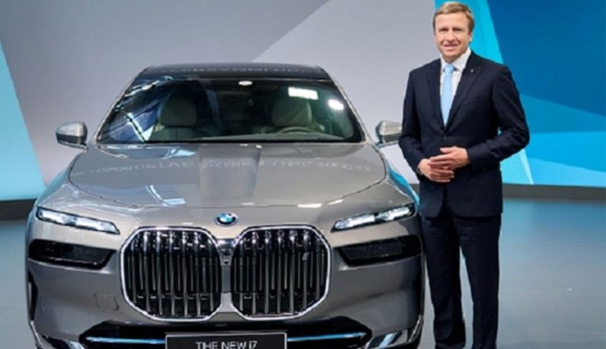 BMW CEO'su: Elektrikli araçlar daha çok para kazandırıyor