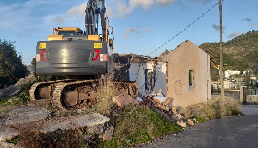 Bodrum'da 181 kaçak yapıya daha yıkım kararı