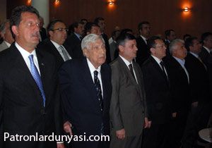 Bodur hasta yatağından kalktı, Balıkesir'e geldi