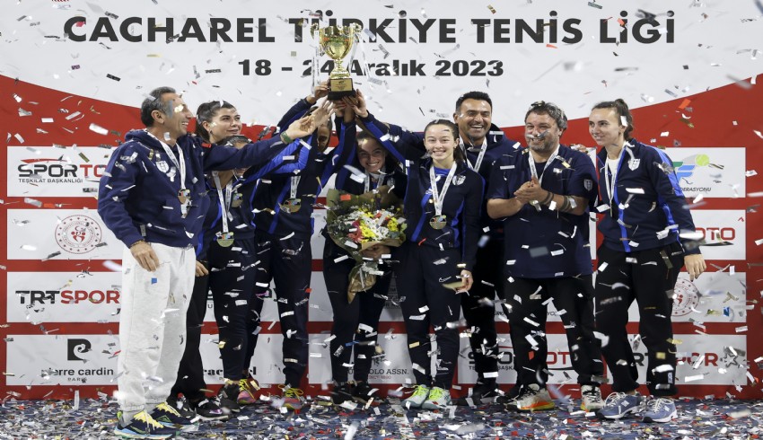 Cacharel Türkiye Tenis Ligi kadınlar şampiyonu ENKA oldu