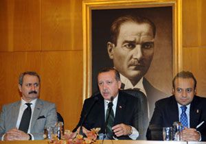AK Parti'de bakanların seçim bölgeleri değişti