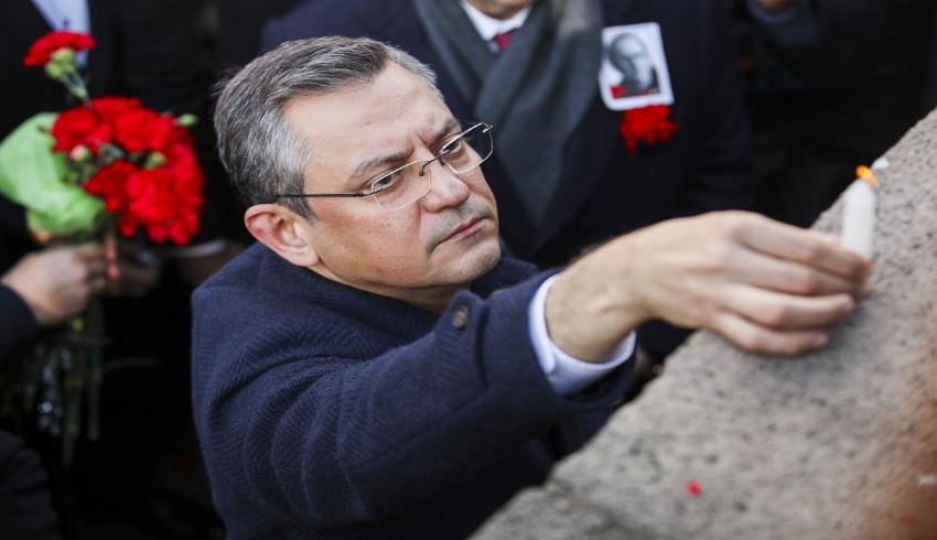 CHP Genel Başkanı Özel, gazeteci yazar Uğur Mumcu'yu anma törenine katıldı