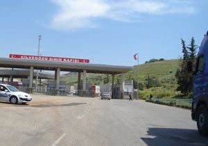 Suriye ile tüm sınır kapıları kapandı