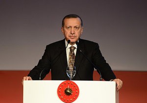 Cumhurbaşkanı Recep Tayyip Erdoğan her kanunu onaylıyor
