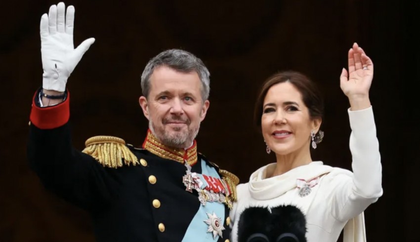 Danimarka'da yeni Kral Frederik, tahta çıktı