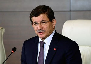 Davutoğlu: Baskı yapmam ama faizler inmeli