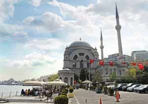 250 bin Lira kazanıyor, 2 bin 515 Lira kira veriyor